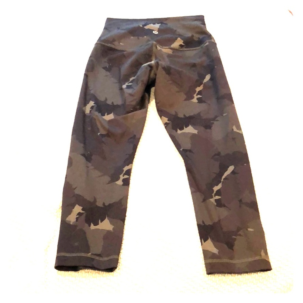Highwaisted lululemon crop pants